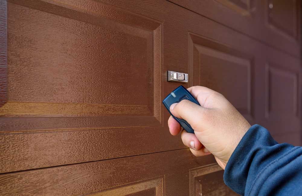 Szekcionált garázskapu